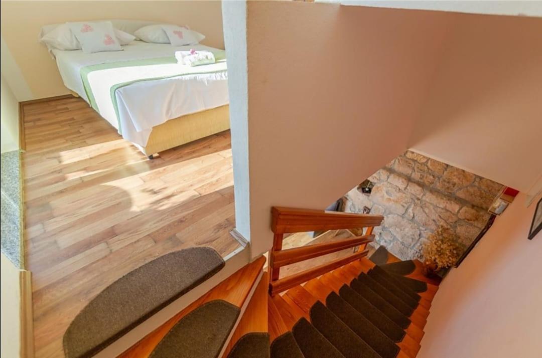 Honey House Villa Grabovac  ภายนอก รูปภาพ